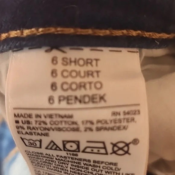 Old Navy RockStar Super Skinny Size 6 - Picture 4 of 4